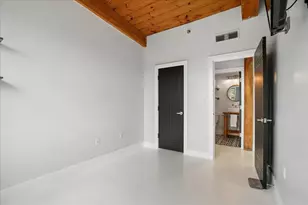 335 Cypress St, Manchester, NH 03103 - Photo 30
