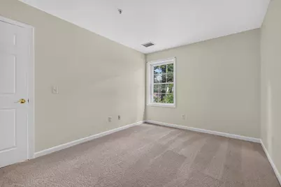 65 Fordway Ext Boulevard #202, Derry, NH 03038 - Photo 24