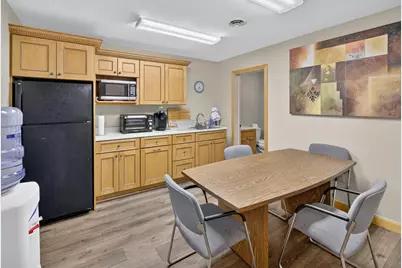 462 West Main Street #2, Hillsboro, NH 03244 - Photo 10