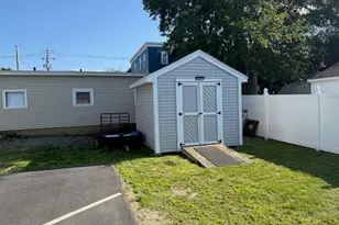763 Silver St, Manchester, NH 03103 - Photo 4