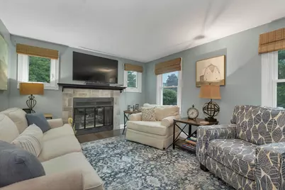 3 Albury Stone Circle, Nashua, NH 03063 - Photo 4