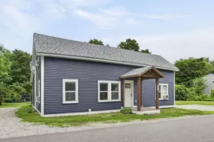 33 Border St, Amherst, NH 03031 - Photo 2