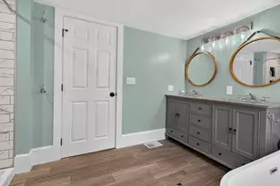 33 Border St, Amherst, NH 03031 - Photo 22