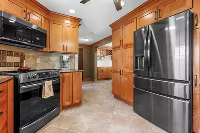 4 Faith Drive, Derry, NH 03038 - Photo 6