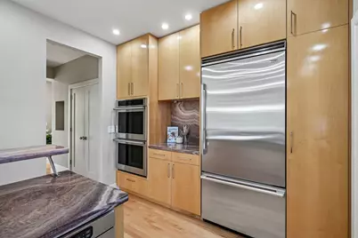 81 Riverwalk Way #2A, Manchester, NH 03101 - Photo 2