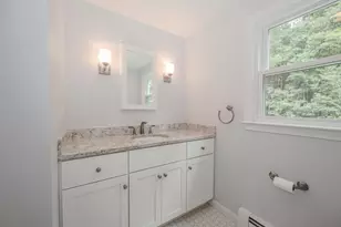 20 Wheaton Dr, Pelham, NH 03076 - Photo 32