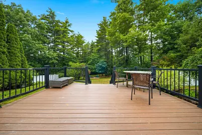 11 Hammar Road, Nashua, NH 03062 - Photo 2