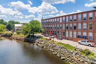 125 Main St, Newmarket, NH 03857 - Photo 4