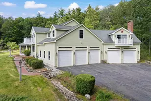 101 Mansion Rd, Dunbarton, NH 03046 - Photo 1