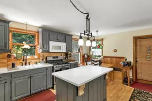 8 New London Dr, Barnstead, NH 03225 - Photo 4