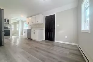 23 Boynton Rd, Meredith, NH 03253 - Photo 2