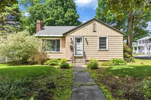 874 Belmont St, Manchester, NH 03104 - Photo 1