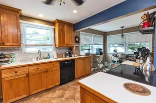 874 Belmont St, Manchester, NH 03104 - Photo 18