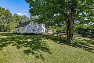 292 Buckley Rd, Weare, NH 03281 - Photo 4
