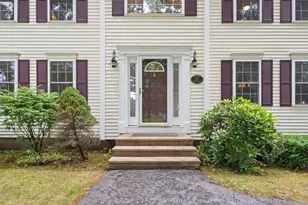 25 Melba Dr, Hudson, NH 03051 - Photo 2