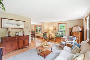 22 Erik St, Merrimack, NH 03054 - Photo 8
