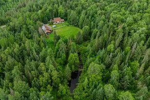 2054 Whitefield Rd, Bethlehem, NH 03574 - Photo 42