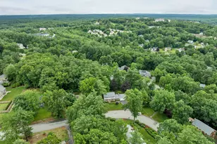 15 Spencer Dr, Nashua, NH 03062 - Photo 8