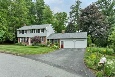 15 Spencer Drive, Nashua, NH 03062 - Photo 2
