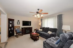 41 Farmwood Dr, Nashua, NH 03062 - Photo 10