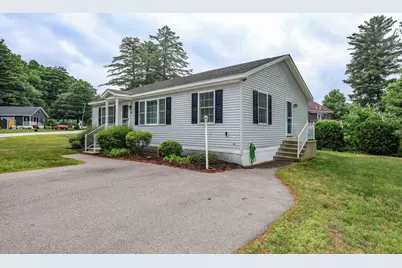 41 Farmwood Drive, Nashua, NH 03062 - Photo 2