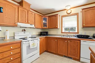 11 Northbrook Dr, Tilton, NH 03276 - Photo 14