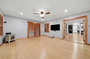 11 Montgomery Farm Rd, Derry, NH 03038 - Photo 22
