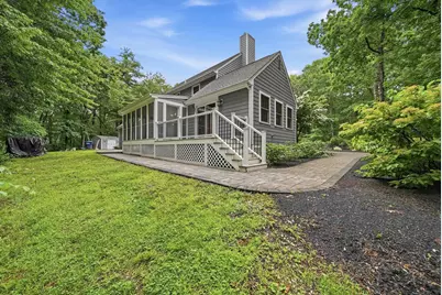11 Montgomery Farm Road, Derry, NH 03038 - Photo 10