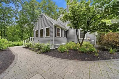 11 Montgomery Farm Road, Derry, NH 03038 - Photo 6