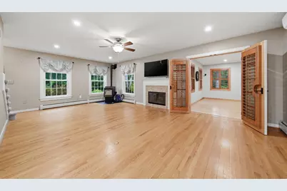 11 Montgomery Farm Road, Derry, NH 03038 - Photo 18