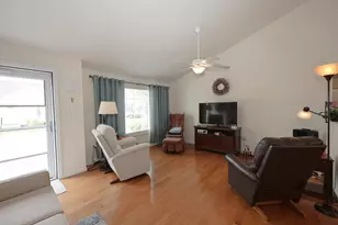 8 Cedar St, Hooksett, NH 03106 - Photo 12