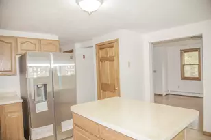 4 Bingham Cir, Sandown, NH 03873 - Photo 4