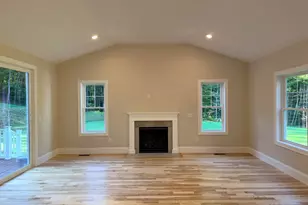 101A Seaverns Bridge Rd, Merrimack, NH 03054 - Photo 18