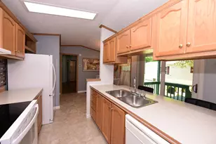 124 Gold Finch Ln, Conway, NH 03813 - Photo 16