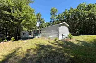 124 Gold Finch Ln, Conway, NH 03813 - Photo 10