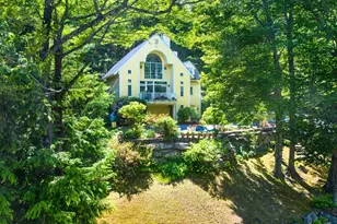 28 Chase St, Sunapee, NH 03782 - Photo 2