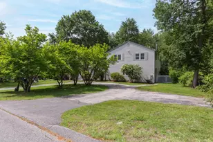 9 Severance Dr, Londonderry, NH 03053 - Photo 46