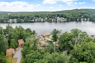 7 Beach Rd, Hampstead, NH 03841 - Photo 4