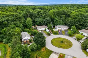 12L Rebecca Ln, Derry, NH 03038 - Photo 8