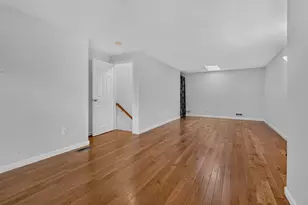 41 Shadowbrook Dr, Hudson, NH 03051 - Photo 28