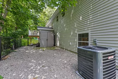 25 Gay Avenue, Hillsboro, NH 03244 - Photo 38