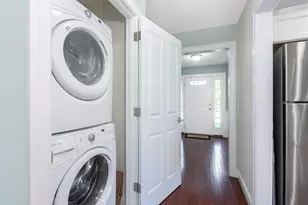 19 Furnival Rd, Nashua, NH 03064 - Photo 28