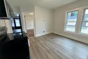 6 Holmes St, Nashua, NH 03060 - Photo 12