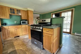 1 Ainsworth Rd, Claremont, NH 03743 - Photo 10