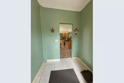 1 Ainsworth Road, Claremont, NH 03743 - Photo 8