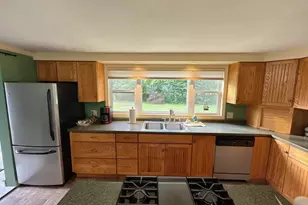 1 Ainsworth Rd, Claremont, NH 03743 - Photo 12