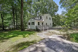 11 Hartson Cir, Hudson, NH 03051 - Photo 12