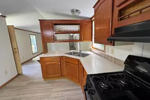 42 Vista Dr, Canaan, NH 03741 - Photo 6