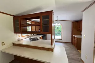 42 Vista Dr, Canaan, NH 03741 - Photo 4