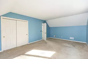 555 Straw Hill Rd, Manchester, NH 03104 - Photo 36